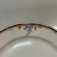 NARUMI Bone China ティーカップ➕ソーサー5つセットの画像
