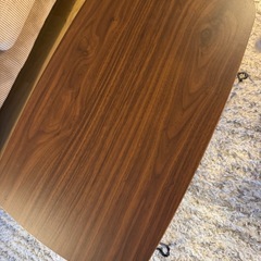 【美品】【今なら無料!】折りたたみ式テーブルの画像