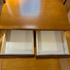 収納棚の画像