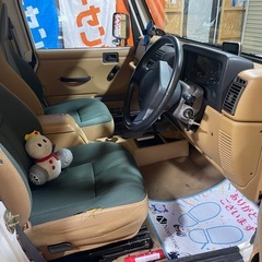 ジープ　ラングラー　サハラ　ハードトップ　1ナンバー貨物道路　1998年　10.5万キロ　リフトアップ　ブロックタイヤ　ヒッチメンバー　ヒッチキャリア　4000cc の画像