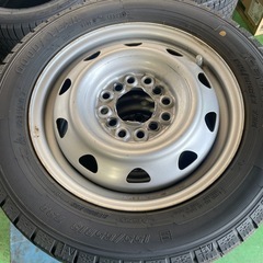 中古スタッドレス＋鉄ホイルセットの画像
