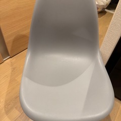 【今なら無料】ルームチェアの画像