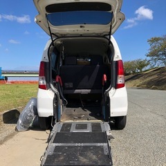ワゴンR 福祉車両　車椅子の画像