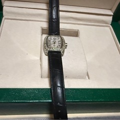 レディースフォリフォリの腕時計ダイヤ入りの画像