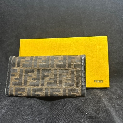 正規品　フェンディー