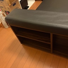 フェイクレザーベンチの画像