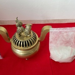 【寺院用】特大香炉　（灰付き）獅子掛中口　机上　寺院仏具の画像