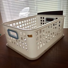 プラスチックボックスの画像