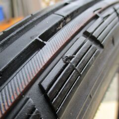 新古品、カブタイヤ、2.50-17  前輪用の画像