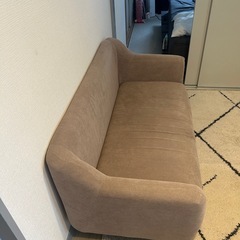 lowyaコーデュロイ調ソファーの画像
