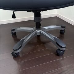 【新品・組立済み】ニトリ ワークチェア Nシールド イージー3 ブラック（定価26,640円）の画像