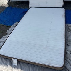 ニトリNスリープ　セミダブル マットレスの画像