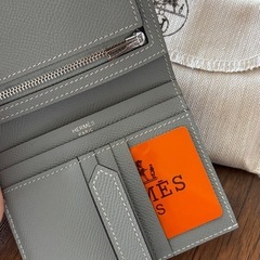 新品未使用 
お財布の画像