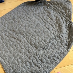 ユニクロ　抱っこ紐ケープの画像