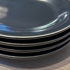 無印良品のオーバル皿4枚の画像