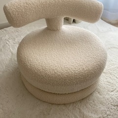 美品✨1人用ソファー/可愛いソファーの画像