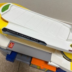 ダブルアクショントミカビルの画像