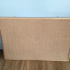 コルクボード【町田市再生家具】　1007A
の画像