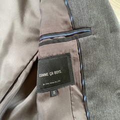 COMME CA BOYS ダークグレー　スーツの画像