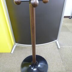 ◆お引取り限定/三重県/値引不可(値引きコメント返信不可)◆中古 内田洋行(ウチダ) コートハンガー [G-280]の画像