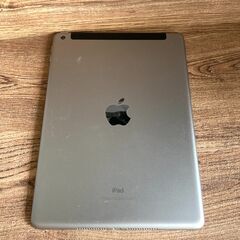 ★美品★SIMフリー iPad 5世代 128GB Wi-Fi+Cellular スペースグレイの画像