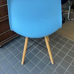 【リサイクルストアスターズ城西店】 【中古品】イームズ　シェルチェア※リプロダクト品の画像
