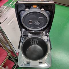 【愛品倶楽部柏店】象印 ZOJIRUSHI 2020年製 圧力IH 炊飯器 5.5合炊き NW-LA10 炎舞炊き 豪炎かまど釜の画像