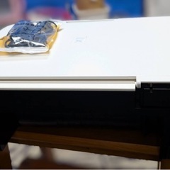 キャノン　プリンター　複合機　インクジェットプリンター　A4用紙　200枚付き の画像