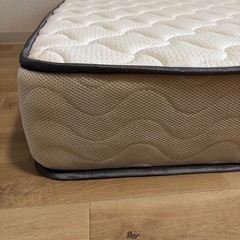 美品！シングルマットレスの画像