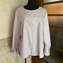 白🤍と薄ピンク🩷のブラウス　美品の画像