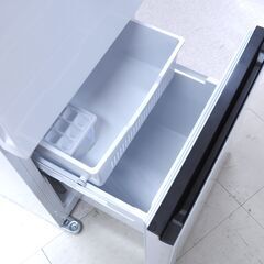 冷蔵庫　257L　2ドア　ハイセンス　HR-G26E3W　リユース品　価格　42,000円の画像
