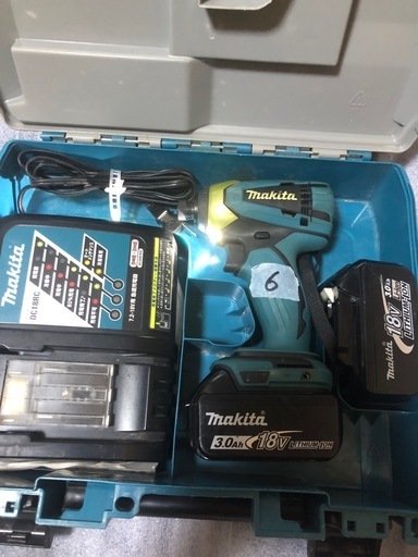 マキタ18vインパクトドライバTD146DX中古美品