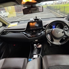 トヨタC-HR ハイブリッド Gグレードの画像