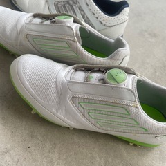 adidasダイヤル式スパイク2足の画像
