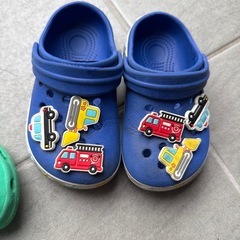 子供用サンダルの画像