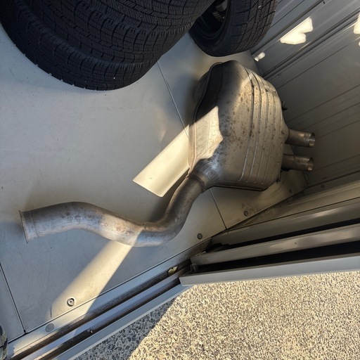 ベンツw205マフラー