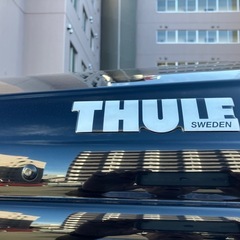 THULEスーリー　　ルーフボックス　ダイナミック800とキャリアのセット
の画像
