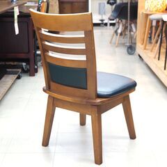 回転式　ダイニングチェア　リユース品　価格　3,850円　在庫4脚（10/7）の画像