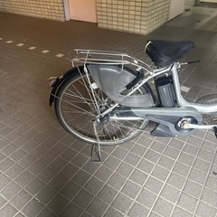 電動自転車　24インチ　ヤマハ　パスナチュラ　8.7アンペアバッテリーの画像