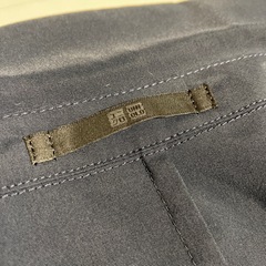 ユニクロ　メンズジャケット　ネイビー　Sサイズの画像