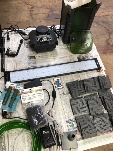 【売約済】大型水槽90センチ 付属品多数