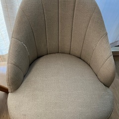 ダイニングチェアの画像