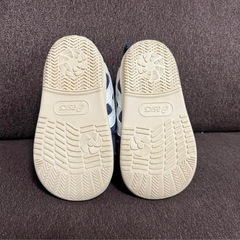 ASICS SUKU2 ベビーシューズ ファーストシューズ　12.5cmの画像