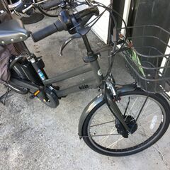 地域限定送料無料　ブリヂストン　ビッケ　グリ　9,6AH　回生充電　子供乗せ　黒系　ギュットクルーム　パスバビー　神戸市　電動自転車　の画像