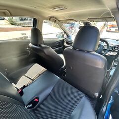 ⭐２８年式★トヨタアクア⭐アーバン★ハイブリッド車★本土仕入！２年車検・２年保証付き！下取り可能♪の画像