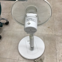 ◇ドリーム尼崎1号館◇リビング扇風機　WH 2018年製の画像