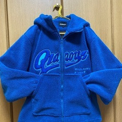 パーカーの画像