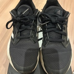 adidas アディダス　ランニングシューズ　23.0cmの画像