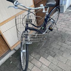 リサイクルショップどりーむ荒田店　No531 自転車　シティサイクル　２７インチ　BRIDGESTONE　ギア内装三段切り替え　LEDオートライト付き♪　オシャレなダークネイビーカラー♪の画像