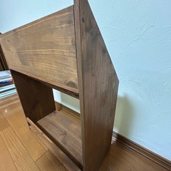 ヴィンテージ風　木製本棚の画像